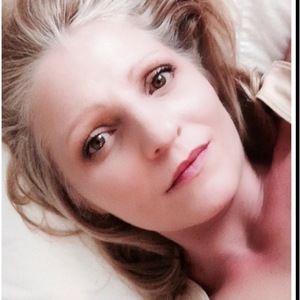 Meet your Posher, Krystal